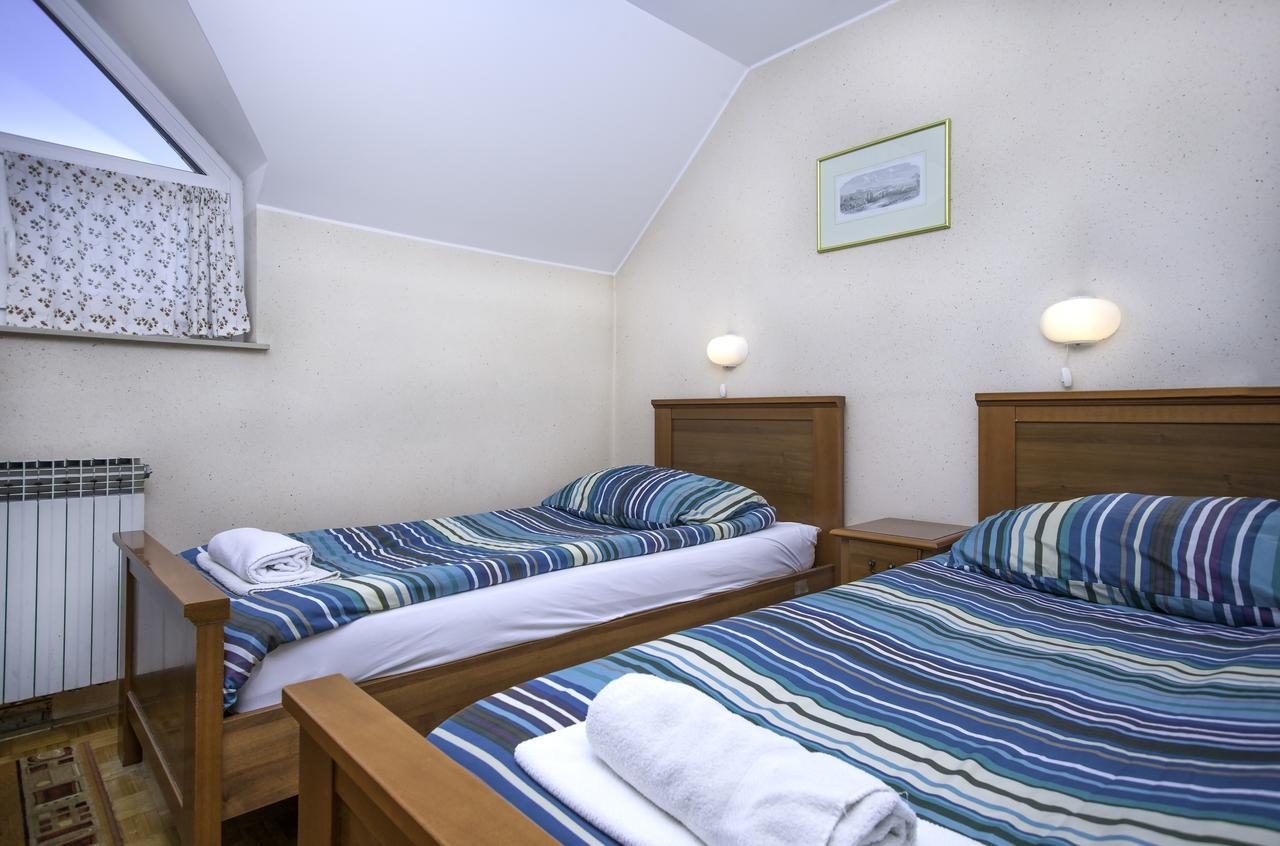 Guesthouse Janez Марибор Экстерьер фото
